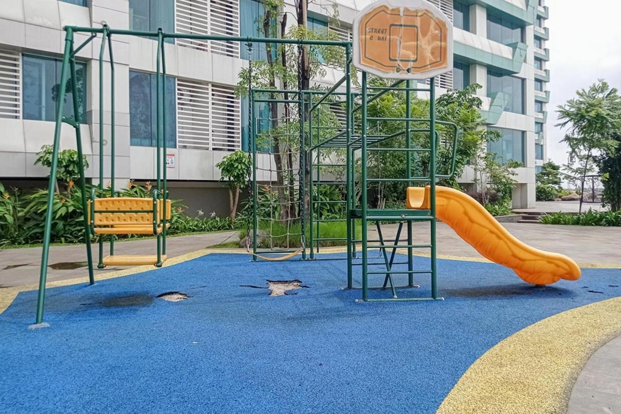 Redliving Apartemen Grand Kamala Lagoon - Pekayon Tower Barclay North Bekasi Kültér fotó